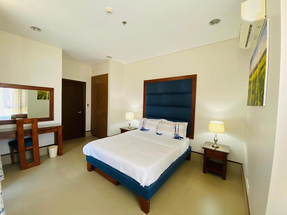 Anvaya Cove Penthouse Unit 10-2 Br. Apartment Morong  Ngoại thất bức ảnh