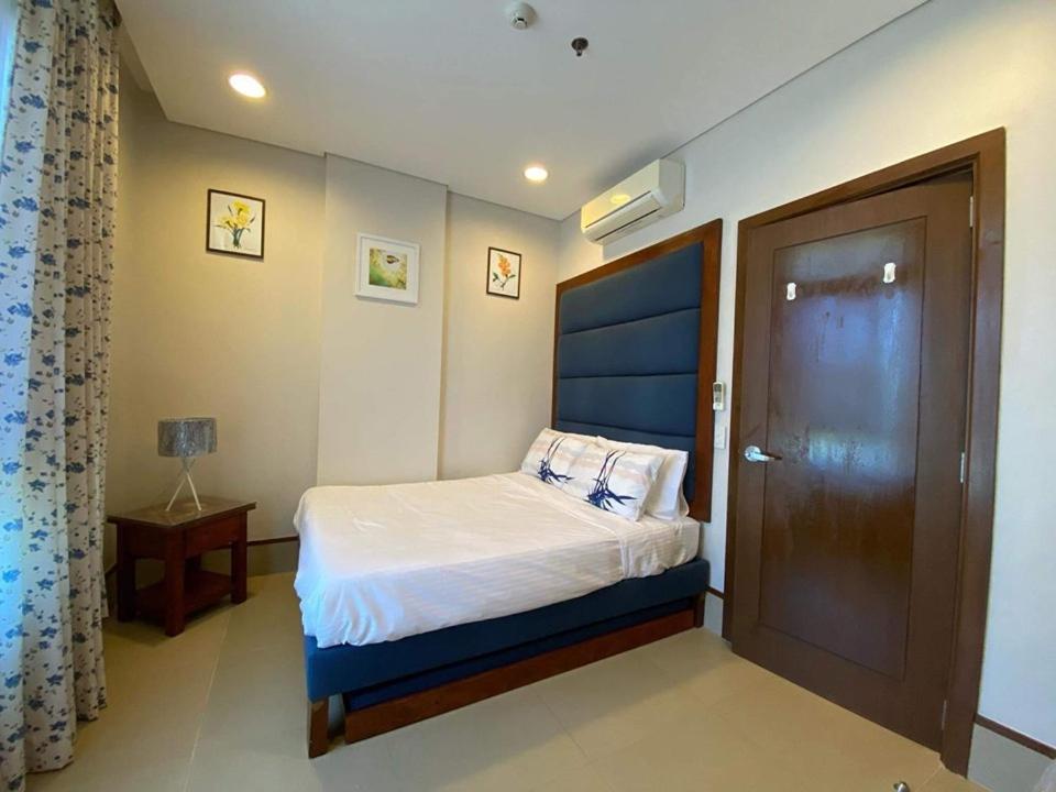Anvaya Cove Penthouse Unit 10-2 Br. Apartment Morong  Ngoại thất bức ảnh